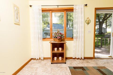 58891 Yeatter Rd, Colon, MI 49040 photo 8