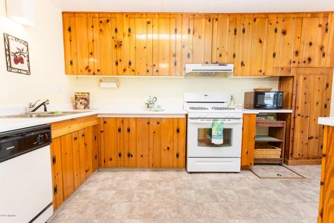 58891 Yeatter Rd, Colon, MI 49040 photo 10