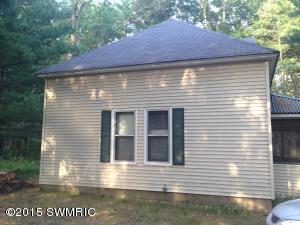 1734 W 68th St, Baldwin, MI 49304 photo 6