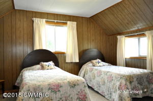 216 W Division St, Belding, MI 48809 photo 21