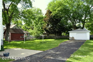 216 W Division St, Belding, MI 48809 photo 29