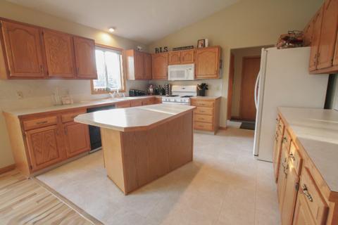 4324 Saturn Dr, Dorr, MI 49323 photo 14