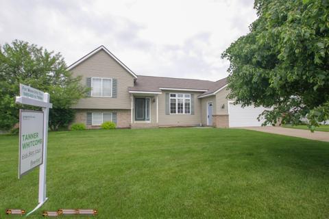 4324 Saturn Dr, Dorr, MI 49323 photo 3