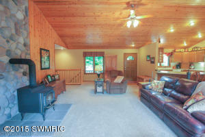3689 20th St, Dorr, MI 49323 photo 10