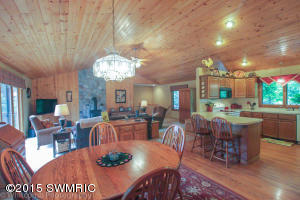 3689 20th St, Dorr, MI 49323 photo 7