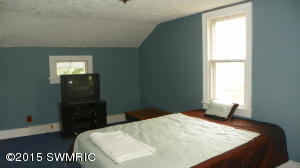 302 E Bennett St, Three Rivers, MI 49093 photo 13