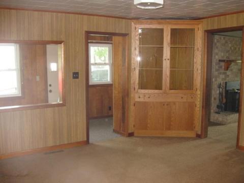 721 E Grn, Marshall, MI 49068 photo 8
