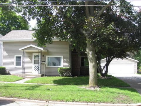 721 E Grn, Marshall, MI 49068 photo 1