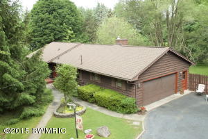 10353 D Ave E, Richland, MI 49083 photo 1