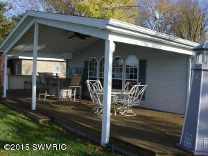 23286 Van Resort Dr, Mendon, MI 49072 photo 1