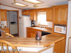 23286 Van Resort Dr, Mendon, MI 49072 photo 12