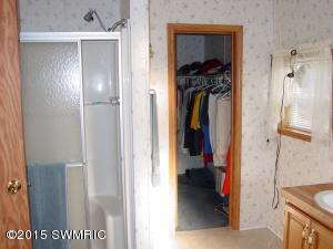 23286 Van Resort Dr, Mendon, MI 49072 photo 22