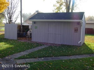 23286 Van Resort Dr, Mendon, MI 49072 photo 5