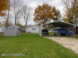 23286 Van Resort Dr, Mendon, MI 49072 photo 4