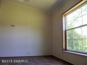 175 E 104th, Grant, MI 49327 photo 10