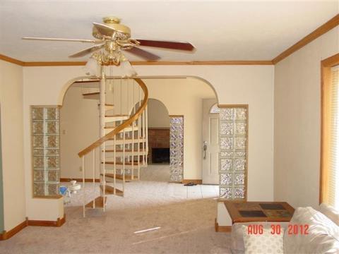 181 W Water St, Constantine, MI 49042 photo 11