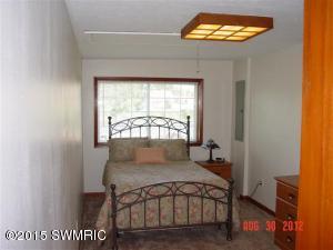175 W Water St, Constantine, MI 49042 photo 10