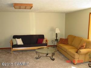 175 W Water St, Constantine, MI 49042 photo 9