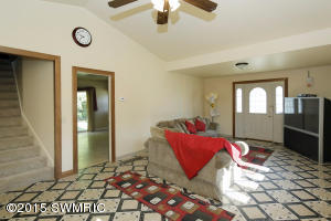 1327 River St, Three Rivers, MI 49093 photo 4