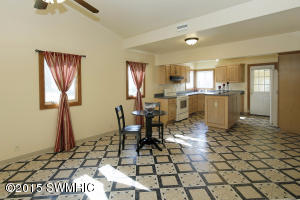 1327 River St, Three Rivers, MI 49093 photo 6
