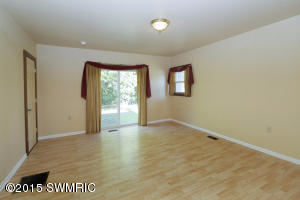 1327 River St, Three Rivers, MI 49093 photo 9