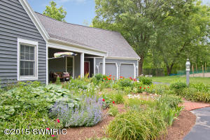 8211 28th St SE, Ada, MI 49301 photo 4