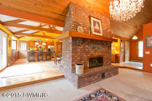 8211 28th St SE, Ada, MI 49301 photo 9