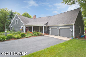 8211 28th St SE, Ada, MI 49301 photo 3