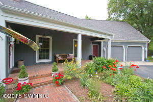 8211 28th St SE, Ada, MI 49301 photo 5