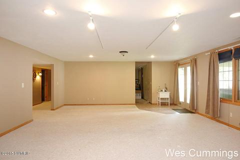 1300 5th St, Belding, MI 48809 photo 21