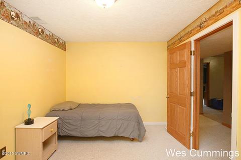 1300 5th St, Belding, MI 48809 photo 23