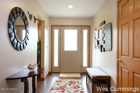1300 5th St, Belding, MI 48809 photo 7