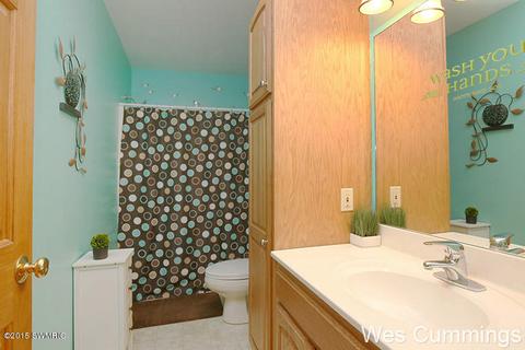 1300 5th St, Belding, MI 48809 photo 19