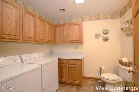 1300 5th St, Belding, MI 48809 photo 13