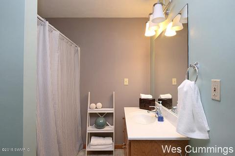 1300 5th St, Belding, MI 48809 photo 22