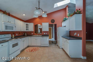70806 Wayne St, Union, MI 49130 photo 22