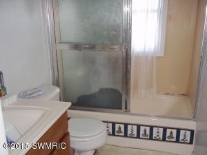 620 W Monroe St, Jackson, MI 49202 photo 8