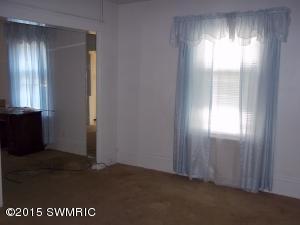 620 W Monroe St, Jackson, MI 49202 photo 5