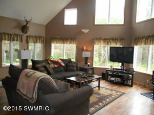 6253 E 76th St, Newaygo, MI 49337 photo 6