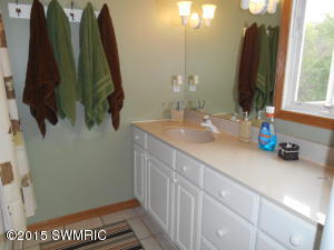6253 E 76th St, Newaygo, MI 49337 photo 15
