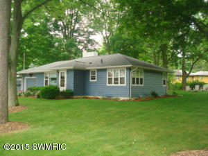 61054 Beardsley Ln, Cassopolis, MI 49031 photo 18