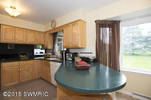 6311 Ormada Dr, Kalamazoo, MI 49048 photo 12