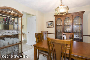 6311 Ormada Dr, Kalamazoo, MI 49048 photo 8