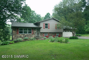 8400 S 2nd St, Mattawan, MI 49071 photo 3