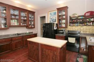 510 E Hoffman St, Three Rivers, MI 49093 photo 6