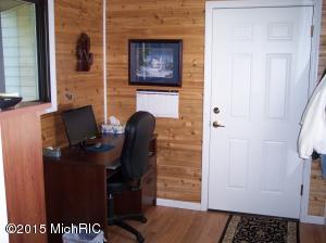 23701 Lake Dr, Sears, MI 49679 photo 22