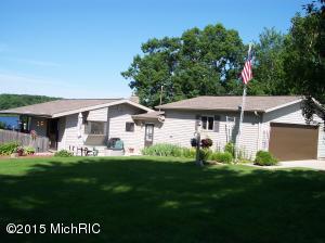 23701 Lake Dr, Sears, MI 49679 photo 2