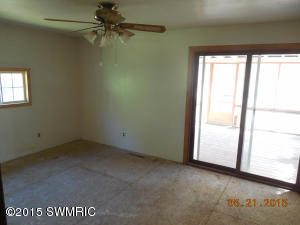 1239 Cherry Ln, Harrison, MI 48625 photo 7