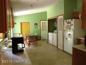 26689 M-60, Cassopolis, MI 49031 photo 2