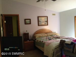 26689 M-60, Cassopolis, MI 49031 photo 6